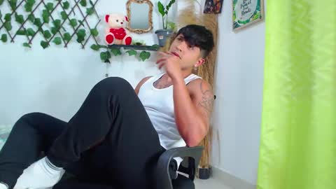 tommy online show from October 2, 7:01 pm