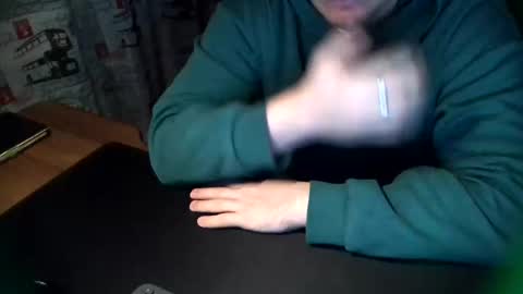 Tommi Li online show from February 2, 2:45 pm