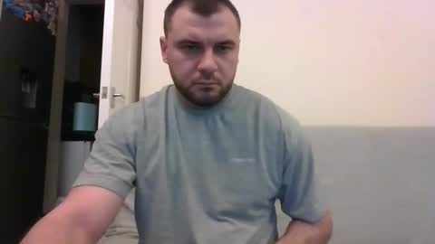 Snapshot of tommyy19901 chatting on January 12, 6:15 pm tommyy19901 online show from January 12, 6:15 pm