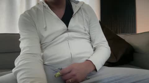 tonisun online show from January 3, 12:18 pm