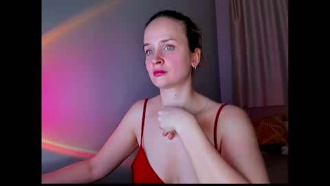 Tony and Alice online show from April 26, 8:06 pm