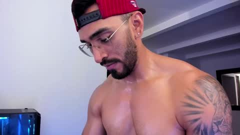 tony muscle1 online show from March 2, 1:15 am