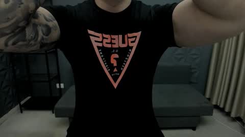 TonyWilcox online show from December 19, 7:04 am