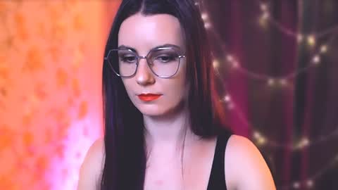 Elizabeth online show from January 8, 8:07 pm