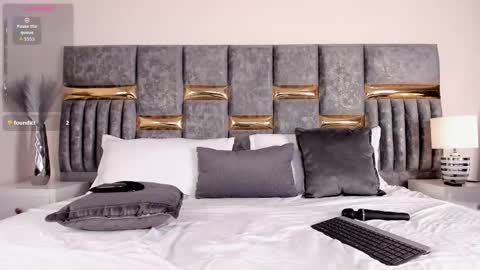  Mary  online show from March 8, 1:50 am