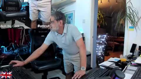 topalphaboss online show from October 10, 8:35 pm