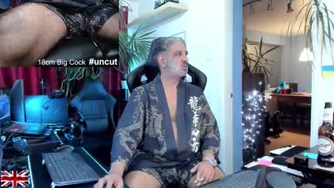 topalphaboss online show from December 22, 12:17 am