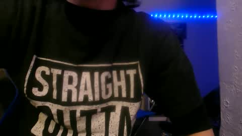 topplesstable18075 online show from March 31, 6:14 am