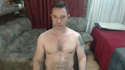 toptobottom4u online show from April 9, 8:53 am