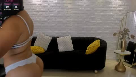 Tori Cross online show from March 8, 5:54 pm