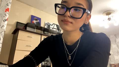 Julia online show from December 3, 10:27 am