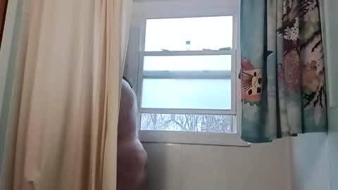 totallyawesome_65 online show from November 27, 1:41 pm