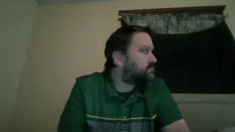 Snapshot of totalpackage2089 chatting on October 21, 12:49 am Big Daddy Balls online show from October 21, 12:49 am