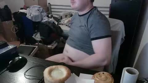 Totox online show from December 16, 6:53 am