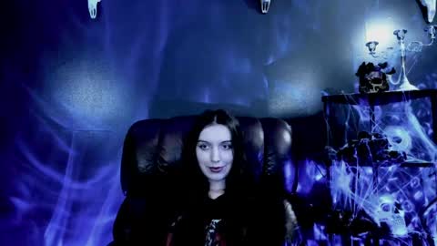 toxicdomme online show from May 15, 6:48 pm