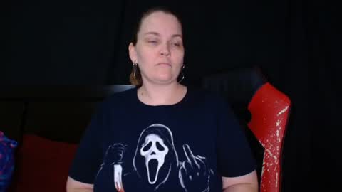 Lilly Miss Mistress Goddess Maam Queen Boss online show from April 23, 5:14 pm