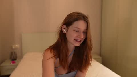 Bella online show from September 23, 6:03 pm