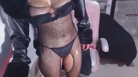 toxca69 online show from December 22, 9:27 am