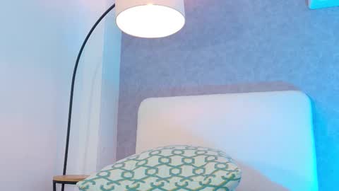 tracielowe_w online show from October 4, 5:05 am