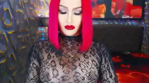 KYLIE BELLA  TS online show from December 26, 12:03 am