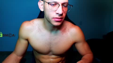 TRAVIS. online show from December 12, 1:10 am