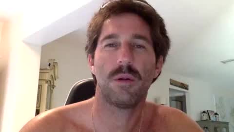 TravisKenn online show from September 23, 11:59 am