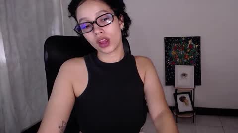 Emily online show from March 24, 7:53 pm