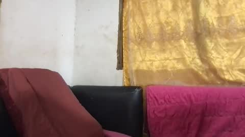 STEPHANiE online show from November 4, 5:53 am