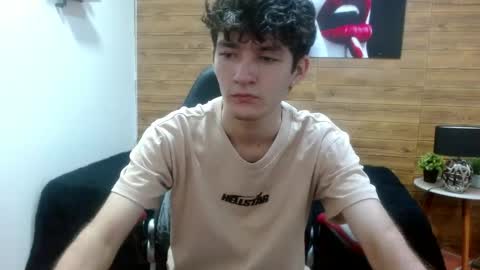 trevor_mob online show from May 28, 6:06 pm
