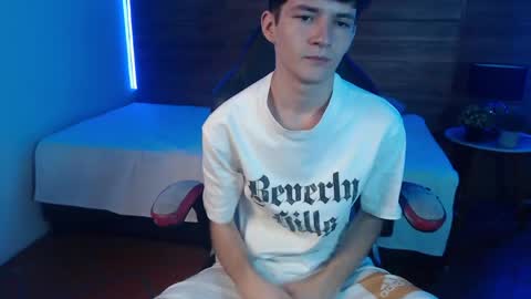 trevor_mob online show from April 1, 10:39 pm