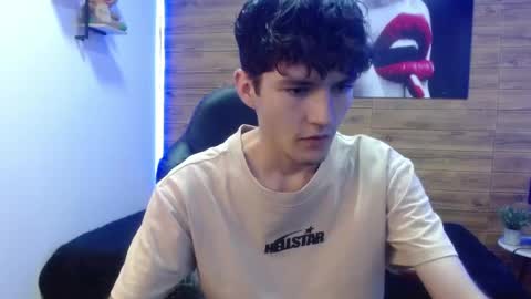 trevor_mob online show from May 15, 11:45 pm
