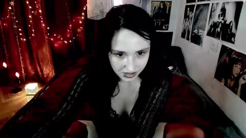 Snapshot of tricky_vicky666 chatting on October 20, 8:30 am Vicky online show from October 20, 8:30 am