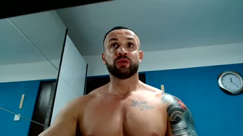 tridentmuscles online show from February 3, 10:21 pm