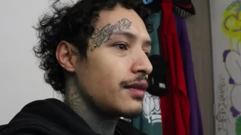 - trieone online show from October 30, 9:10 am