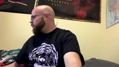 triller402 online show from November 16, 1:13 pm