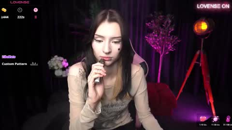 trix_void online show from February 4, 11:36 am