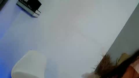 Snapshot of trixie_moore chatting on October 23, 5:42 am trixie_moore online show from October 23, 5:42 am