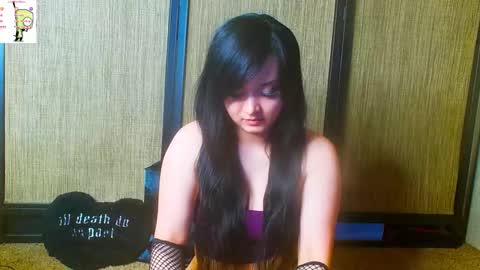 trixiedoescamcam online show from January 6, 11:31 pm