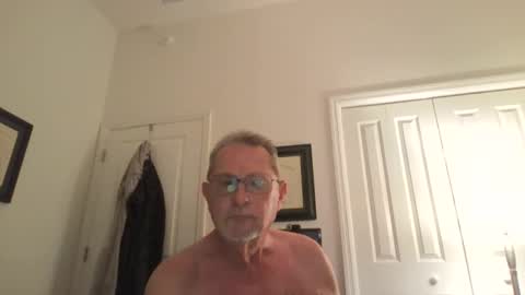 Troffer online show from December 4, 11:37 pm