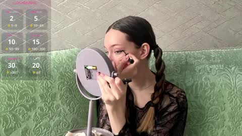 Hello Viola here   Help me to make 50 thumbs up 333 online show from April 4, 9:38 am