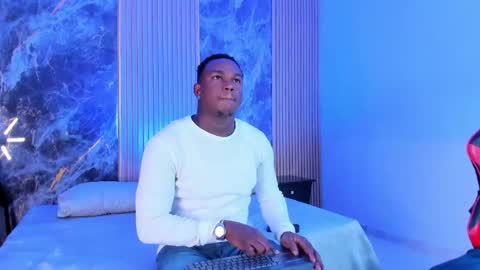 Troy Khalil online show from October 1, 9:24 pm