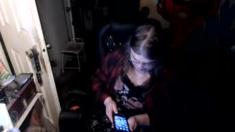 Anne online show from July 11, 9:12 am