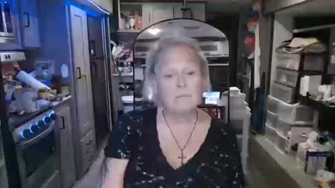 Evangeline online show from October 19, 10:53 am