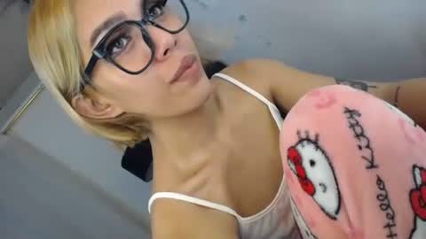 billie online show from September 20, 2:09 pm