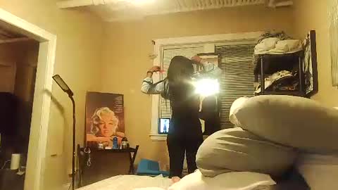 Amber White online show from November 3, 2:01 am