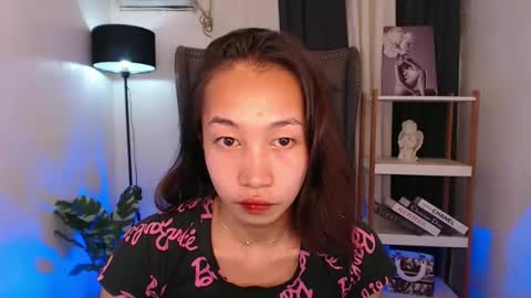 tskitty_girl online show from October 4, 7:06 am