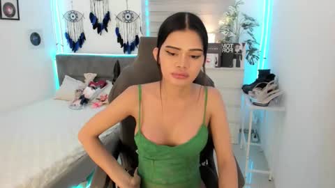 tstoni_talks online show from February 6, 7:34 am