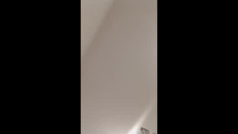 tuane719543 online show from March 7, 6:41 pm