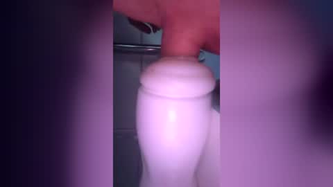 tub3475069 online show from July 4, 11:36 am
