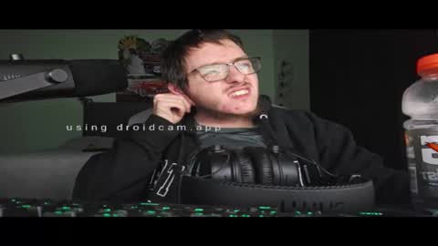 tunaliargirl1982 online show from October 2, 3:16 am